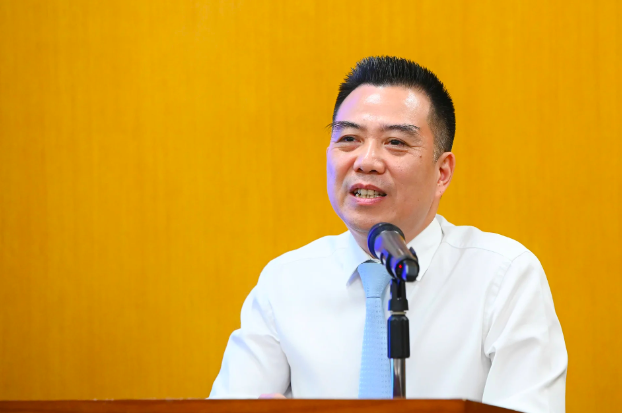 Thứ trưởng Bộ N&ocirc;ng nghiệp v&agrave; M&ocirc;i trường Đặng Ngọc Điệp ph&aacute;t biểu tại họp b&aacute;o