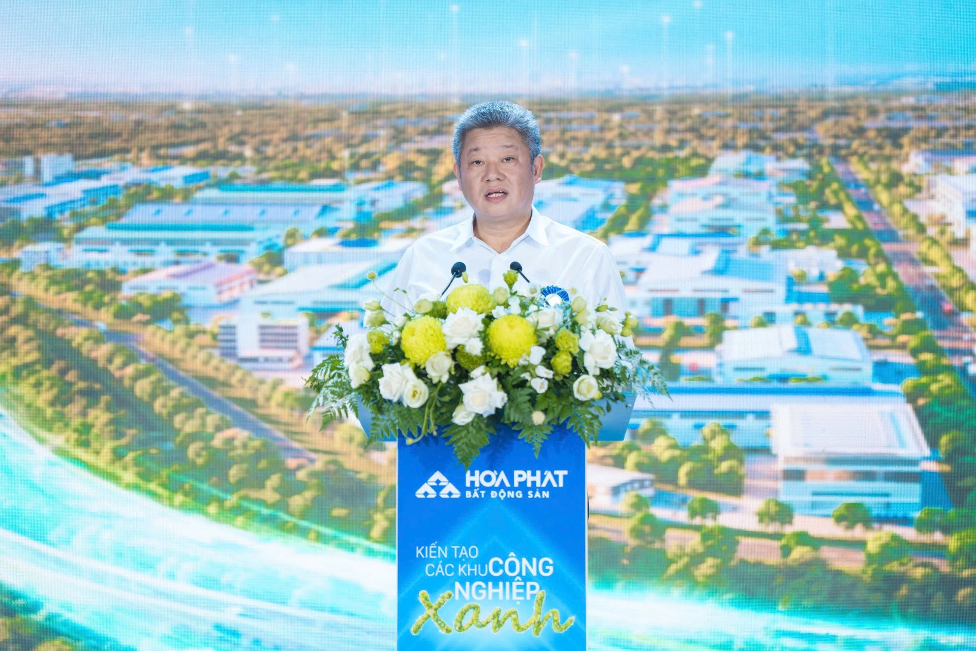 Ông Nguyễn Mạnh Quyền, Chủ tịch UBND tỉnh Hưng Yên phát biểu tại lễ khởi công. Ảnh: HPG Ông Nguyễn Mạnh Quyền, Chủ tịch UBND tỉnh Hưng Yên phát biểu tại lễ khởi công. Ảnh: HPG