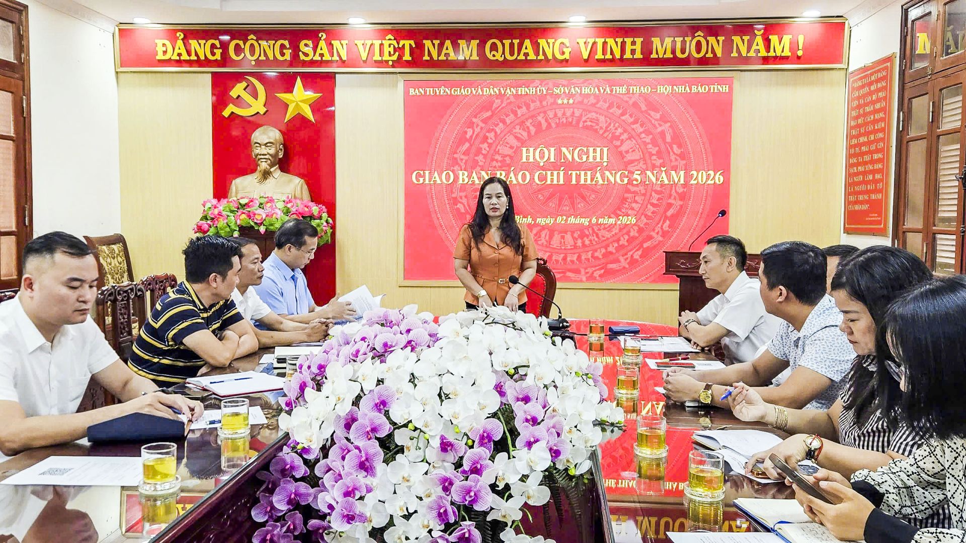 Giao ban báo chí tháng 6: Báo chí đồng hành cùng sự phát triển của tỉnh Ninh Bình