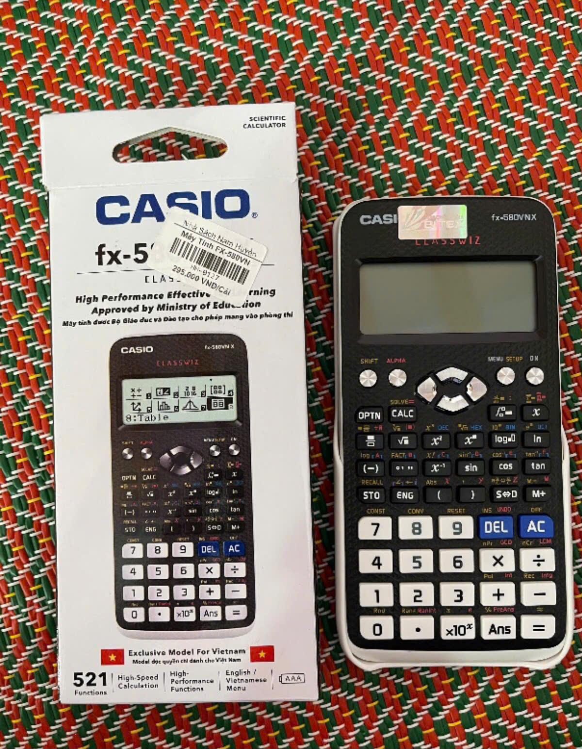 Hưng Yên: Phát hiện cửa hàng kinh doanh máy tính cầm tay giả mạo nhãn hiệu Casio
