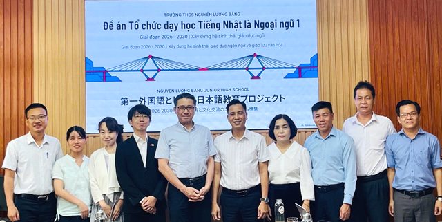 Tổng L&atilde;nh sự Nhật Bản tại TP.Đ&agrave; Nẵng Mori Takero b&agrave;y tỏ mong muốn th&uacute;c đẩy chương tr&igrave;nh đ&agrave;o tạo tiếng Nhật tại khu vực Li&ecirc;n Chiểu trước đ&acirc;y.