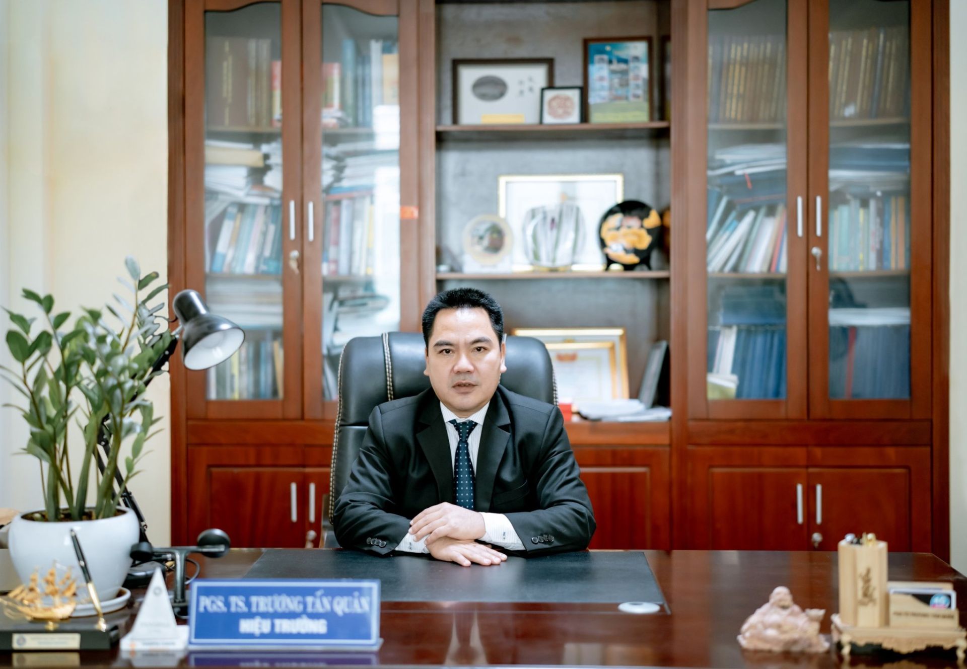 Đại học Huế có 3 nhà giáo được trao tặng Bằng Lao động sáng tạo