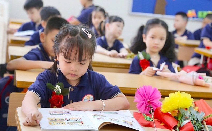 Phụ huynh cần kiểm tra kỹ c&aacute;c th&ocirc;ng tin về học sinh, nơi cư tr&uacute; trước khi gửi đăng k&yacute;