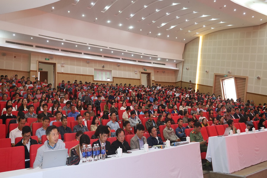 409 c&aacute;n bộ, gi&aacute;o vi&ecirc;n l&agrave;m nhiệm vụ coi thi tr&ecirc;n địa b&agrave;n tỉnh tham dự tập huấn.