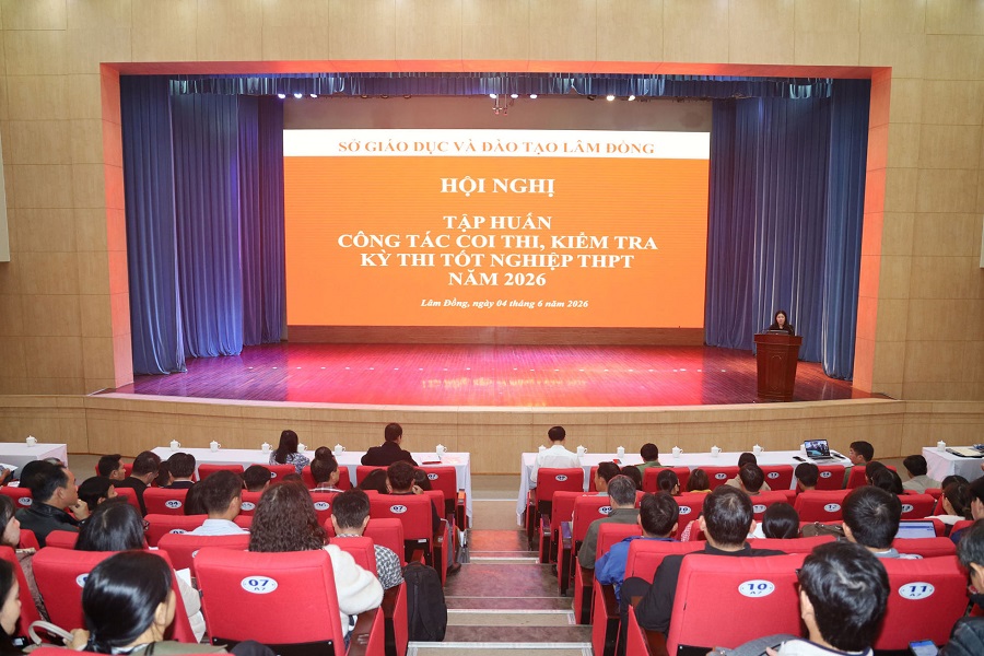 Lâm Đồng tập huấn hơn 400 cán bộ, giáo viên, sẵn sàng cho Kỳ thi tốt nghiệp THPT năm 2026