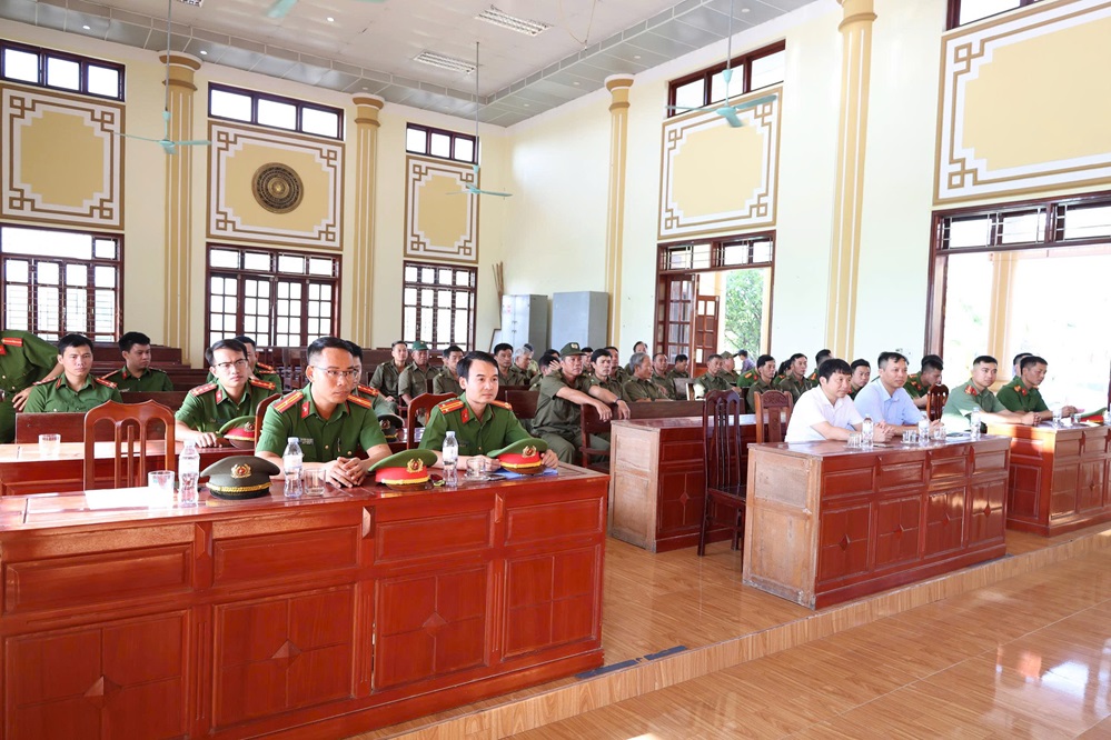 C&ocirc;ng an x&atilde; Giao Minh, tỉnh Ninh B&igrave;nh tổ chức hội nghị triển khai th&aacute;ng cao điểm ph&ograve;ng chống tội phạm ma tu&yacute; (từ ng&agrave;y 1/6/2026 đến ng&agrave;y 30/6/2026).