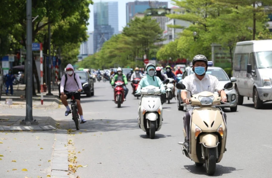 Thời tiết ngày 6/6: Bắc Bộ và Trung Bộ tiếp tục nắng nóng gay gắt