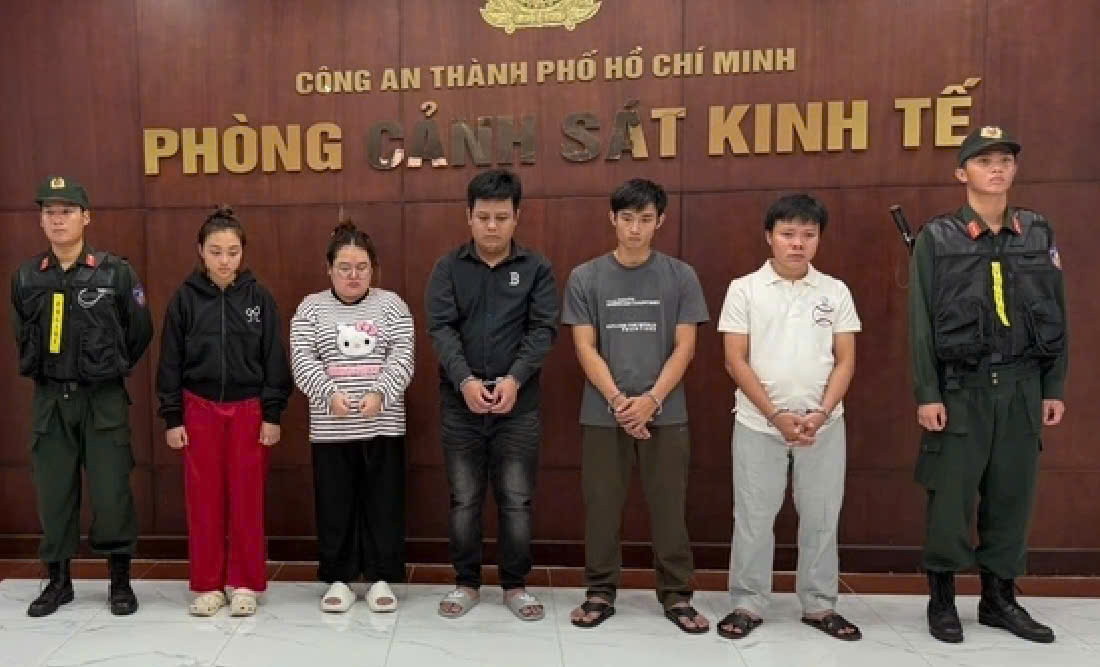 Các đối tượng tại cơ quan Cảnh sát điều tra TP Hồ Chí Minh. Các đối tượng tại cơ quan Cảnh sát điều tra TP Hồ Chí Minh.
