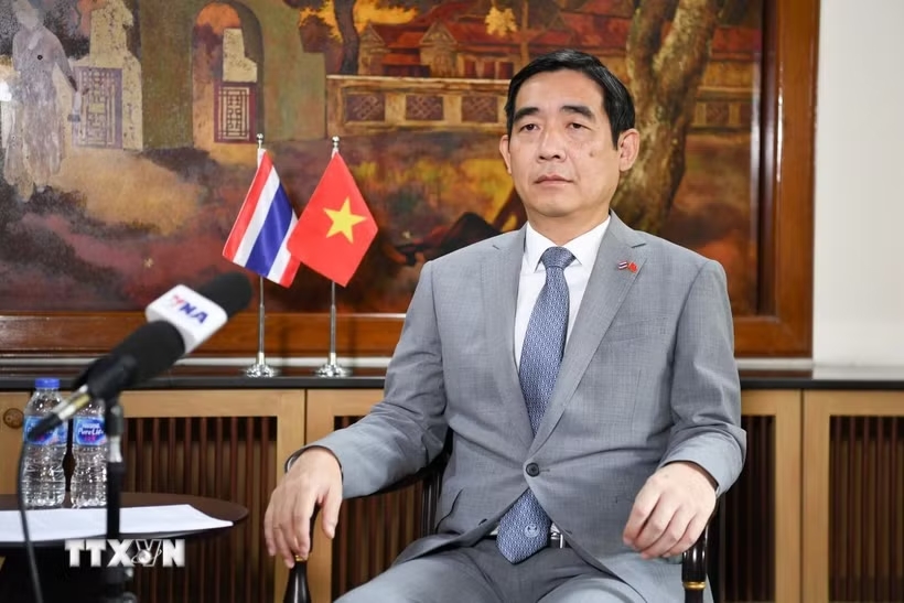 Chuyến thăm chính thức của Thủ tướng Thái Lan tới Việt Nam thể hiện sự coi trọng đối với quan hệ song phương