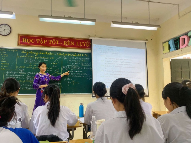 Giáo viên Hà Nội kỳ vọng được hưởng thu nhập tăng thêm, yên tâm gắn bó với nghề