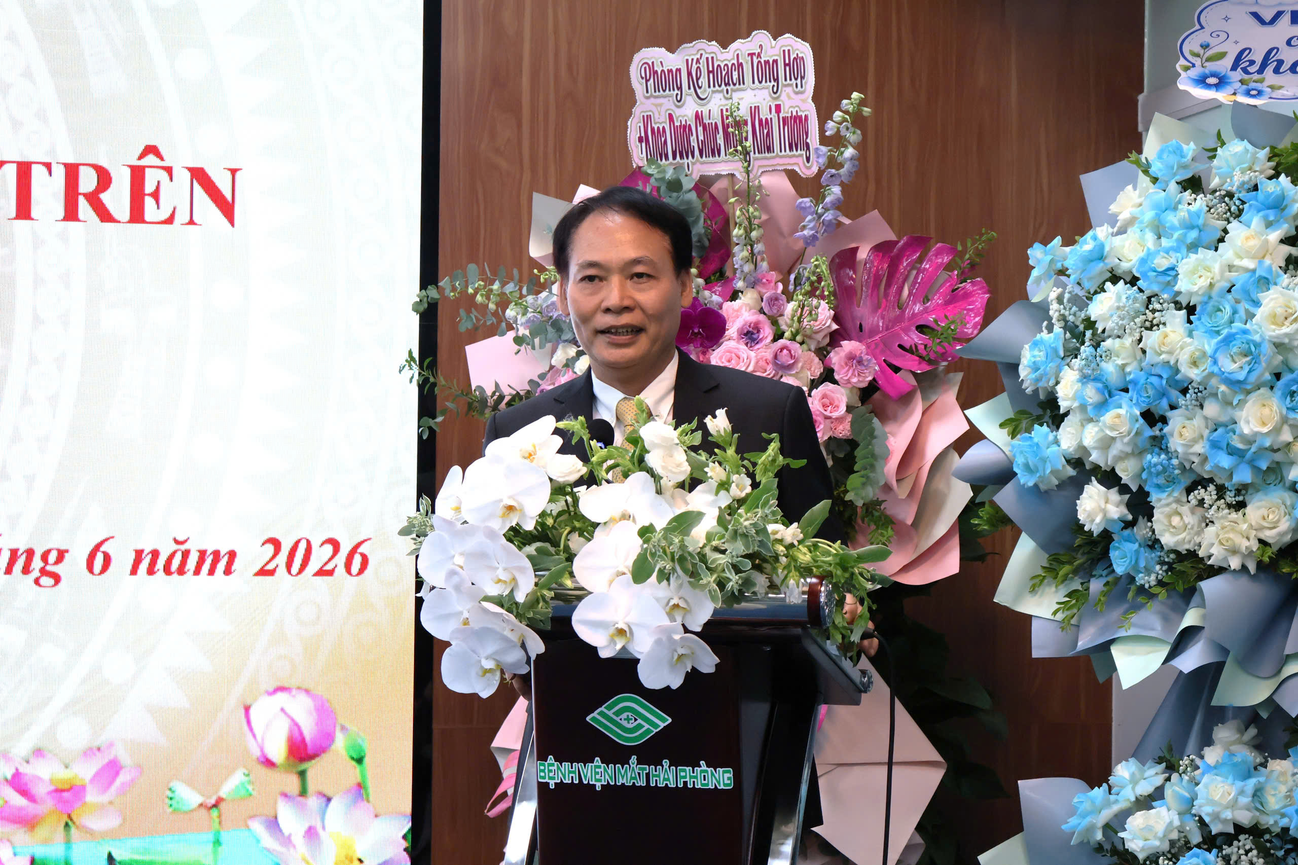 PGS.TS L&ecirc; Minh Quang, Gi&aacute;m đốc Sở Y tế Hải Ph&ograve;ng ph&aacute;t biểu chỉ đạo.