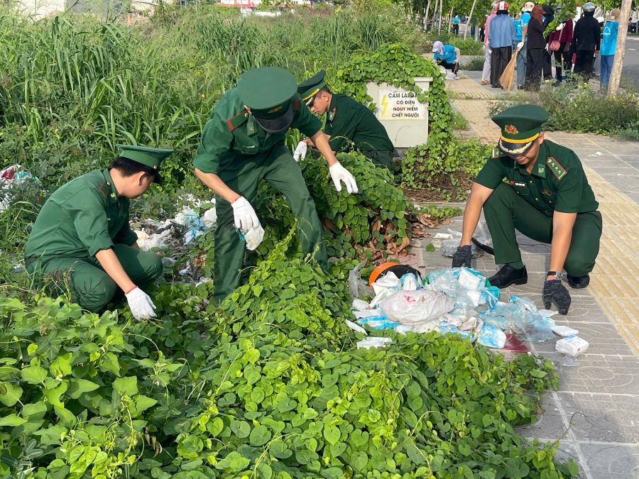 Tuổi trẻ Biên phòng cửa khẩu cảng Bà Rịa – Vũng Tàu chung tay hành động vì môi trường xanh – sạch – đẹp