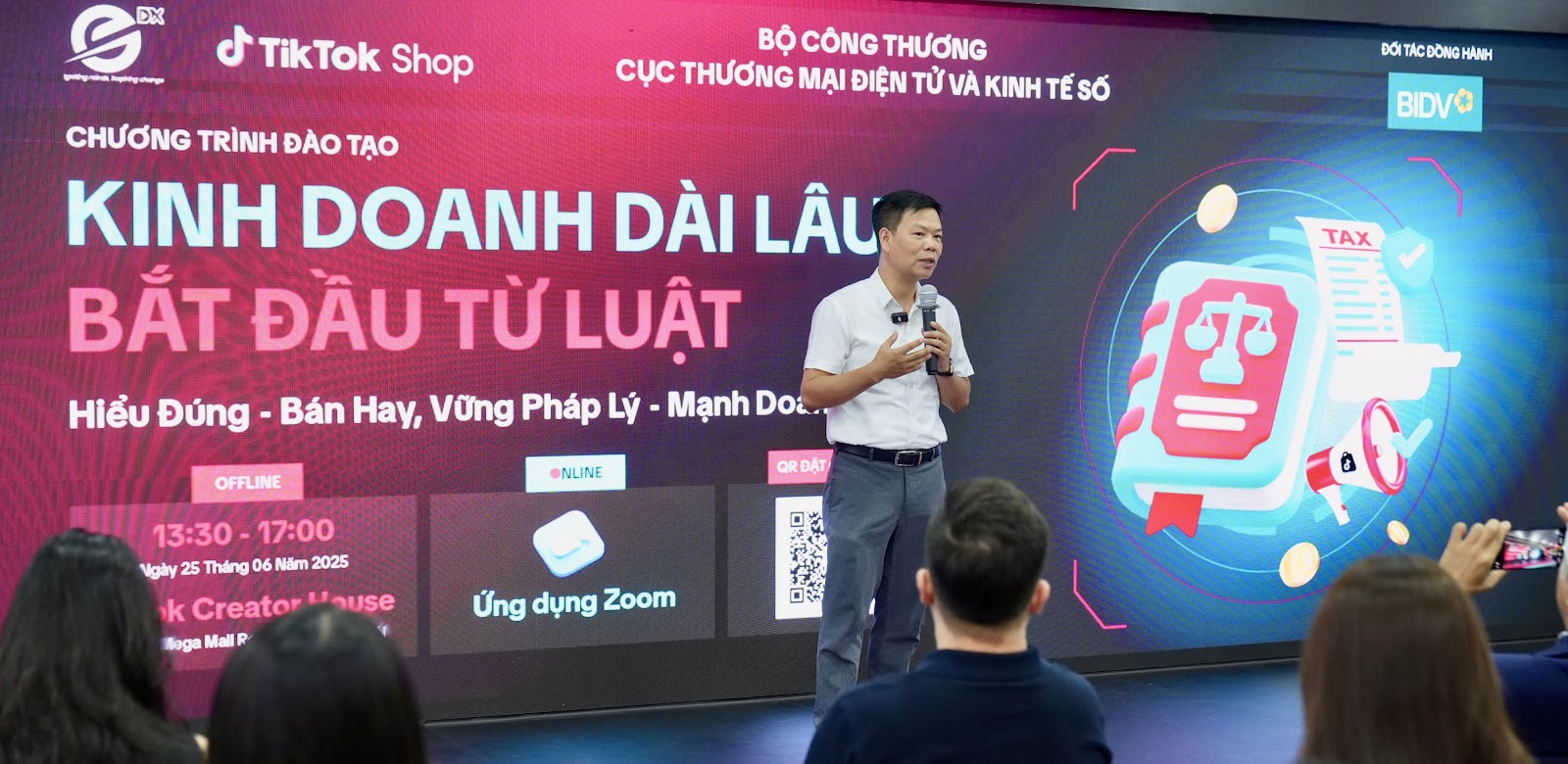 Xây dựng thương hiệu trên nền tảng số - Chính sách mở đường cho doanh nghiệp