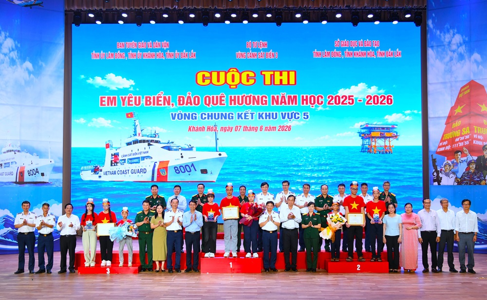 Hơn 94.000 học sinh tham gia Cuộc thi “Em yêu biển, đảo quê hương” khu vực 5