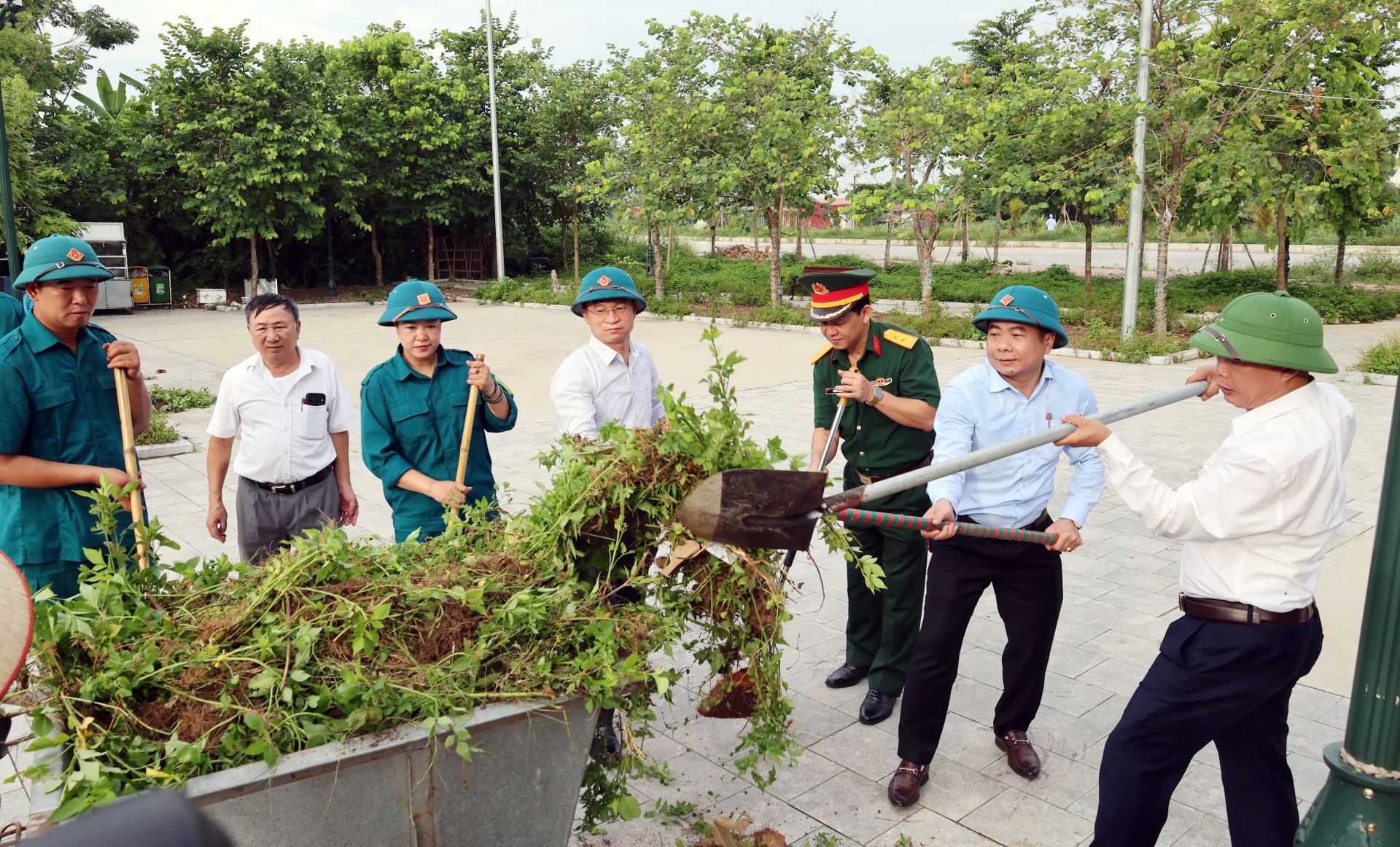 Bắc Ninh: Phường Phương Liễu phát động phong trào “Toàn dân chung tay bảo vệ môi trường vì một Việt Nam xanh"