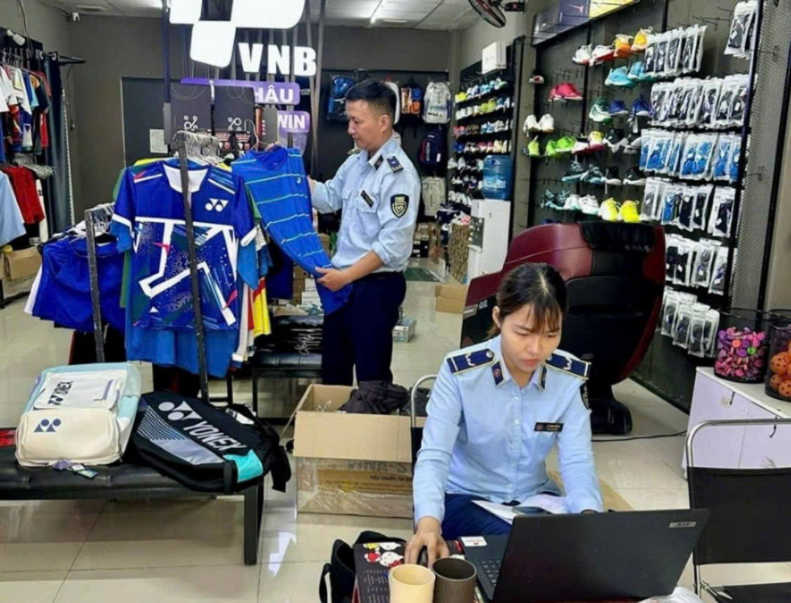 Đà Nẵng: Xử lý 54 vụ vi phạm liên quan hàng giả, hàng nhái trong đợt cao điểm