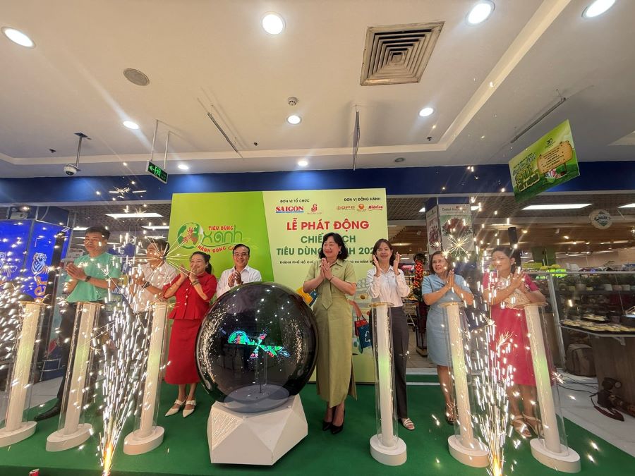 Ch&iacute;nh thức ph&aacute;t động Chiến dịch Ti&ecirc;u d&ugrave;ng xanh 2026 với th&ocirc;ng điệp &ldquo;Triệu h&agrave;nh động xanh &ndash; K&iacute;ch hoạt thị trường xanh