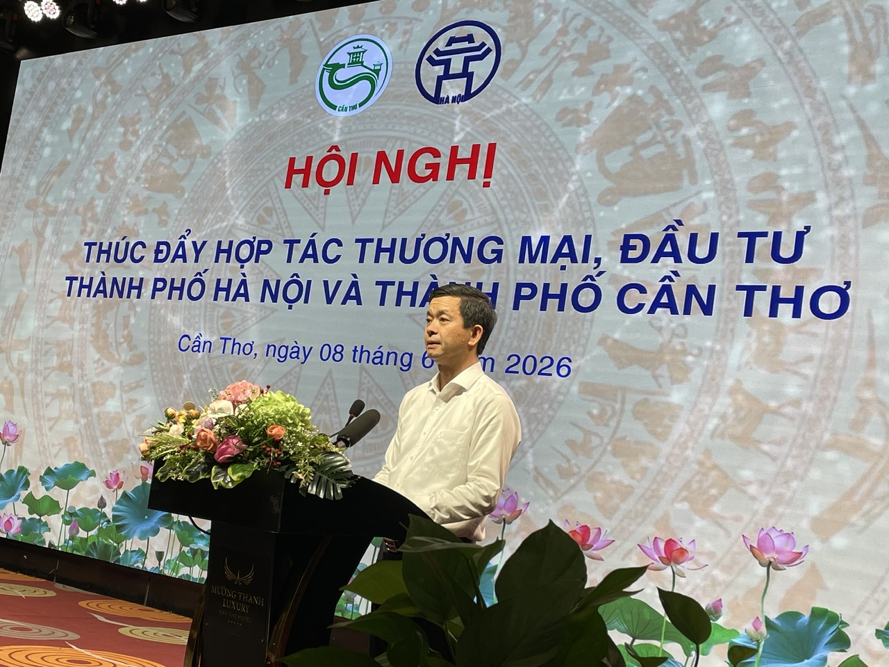 Bí thư Thành ủy Cần Thơ Lê Quang Tùng phát biểu đánh giá cao Hội nghị thúc đẩy hợp tác thương mại, đầu tư giữa TP. Hà Nội và TP. Cần Thơ Bí thư Thành ủy Cần Thơ Lê Quang Tùng phát biểu đánh giá cao Hội nghị thúc đẩy hợp tác thương mại, đầu tư giữa TP. Hà Nội và TP. Cần Thơ
