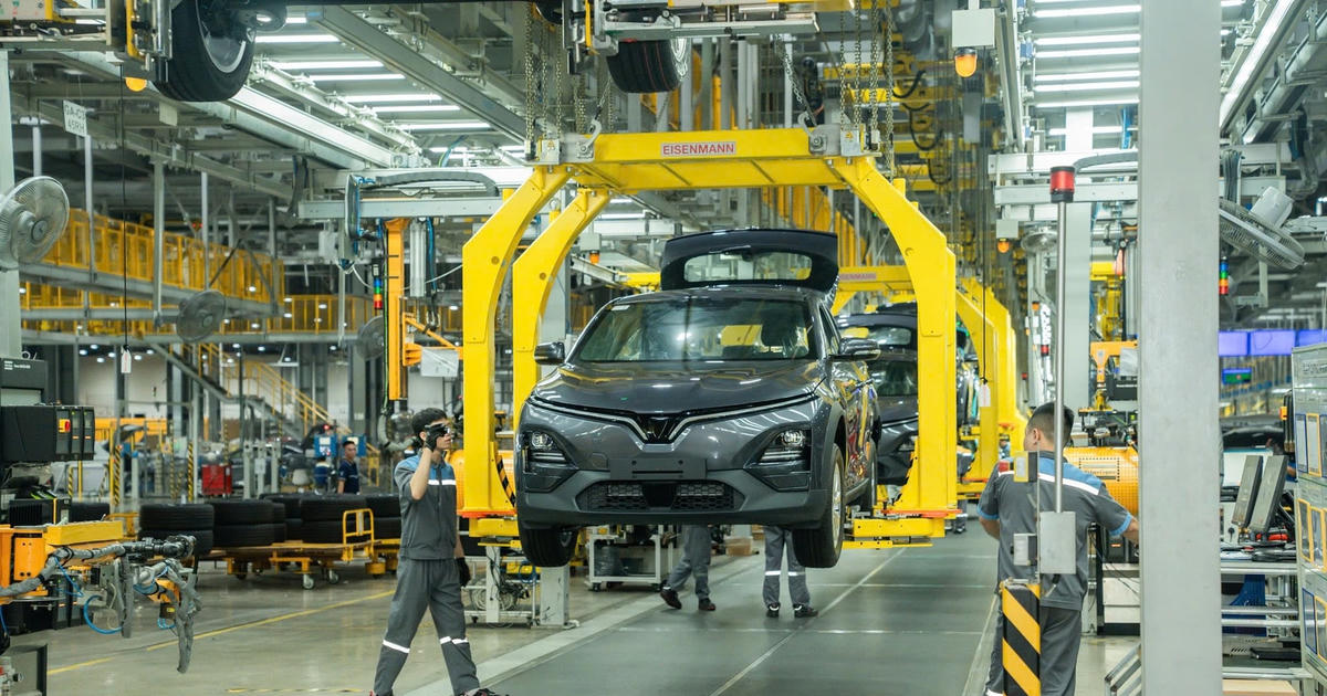 Ô tô lắp ráp trong nước tăng tốc, nguồn cung vượt xa xe nhập khẩu