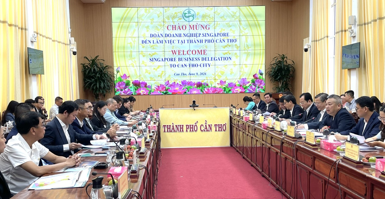 Đoàn doanh nghiệp Singapore đến làm việc với TP. Cần Thơ Đoàn doanh nghiệp Singapore đến làm việc với TP. Cần Thơ