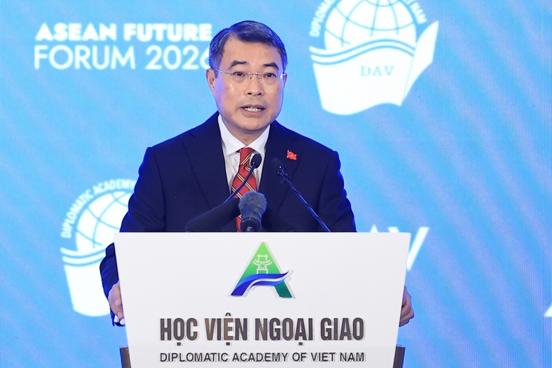 Người đứng đầu Chính phủ Việt Nam cho rằng, trên hành trình thực hiện Tầm nhìn Cộng đồng ASEAN 2045, ASEAN cần hướng tới ba tầm vóc chiến lược - Ảnh: VGP/Nhật Bắc Người đứng đầu Chính phủ Việt Nam cho rằng, trên hành trình thực hiện Tầm nhìn Cộng đồng ASEAN 2045, ASEAN cần hướng tới ba tầm vóc chiến lược - Ảnh: VGP/Nhật Bắc