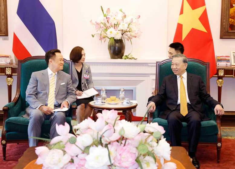 Tổng B&iacute; thư, Chủ tịch nước T&ocirc; L&acirc;m trao đổi về phương hướng hợp t&aacute;c thời gian tới - Ảnh: TTXVN