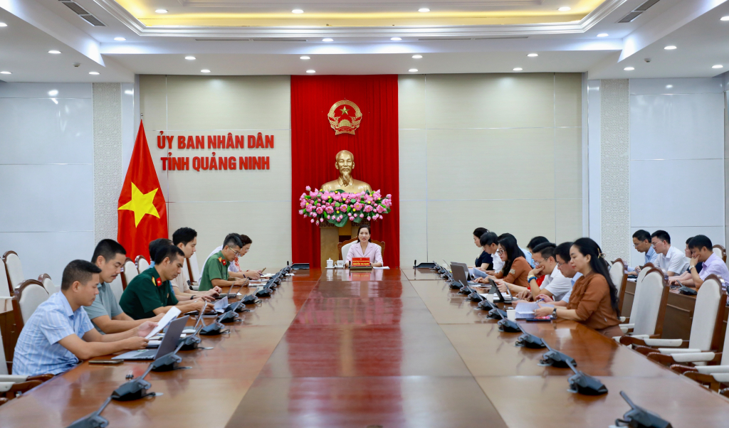 Ban Chỉ đạo Kỳ thi tốt nghiệp THPT năm 2026 tỉnh Quảng Ninh họp rà soát lại toàn bộ các khâu chuẩn bị tổ chức Kỳ thi tốt nghiệp THPT năm 2026 trên địa bàn tỉnh Ban Chỉ đạo Kỳ thi tốt nghiệp THPT năm 2026 tỉnh Quảng Ninh họp rà soát lại toàn bộ các khâu chuẩn bị tổ chức Kỳ thi tốt nghiệp THPT năm 2026 trên địa bàn tỉnh