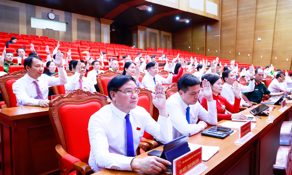 Hội đổng nhân dân tỉnh Bắc Ninh thông qua 14 nghị quyết quan trọng