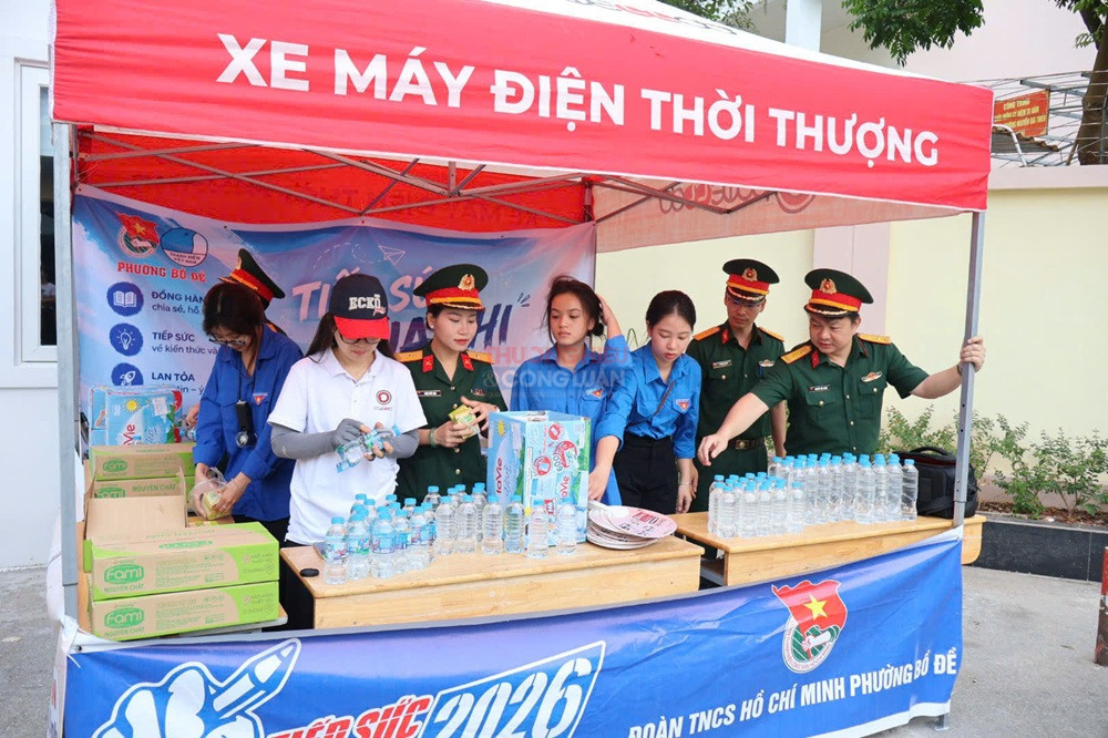 ông tác chuẩn bị tại điểm thi THPT Nguyễn Gia Thiều được triển khai chu đáo ông tác chuẩn bị tại điểm thi THPT Nguyễn Gia Thiều được triển khai chu đáo