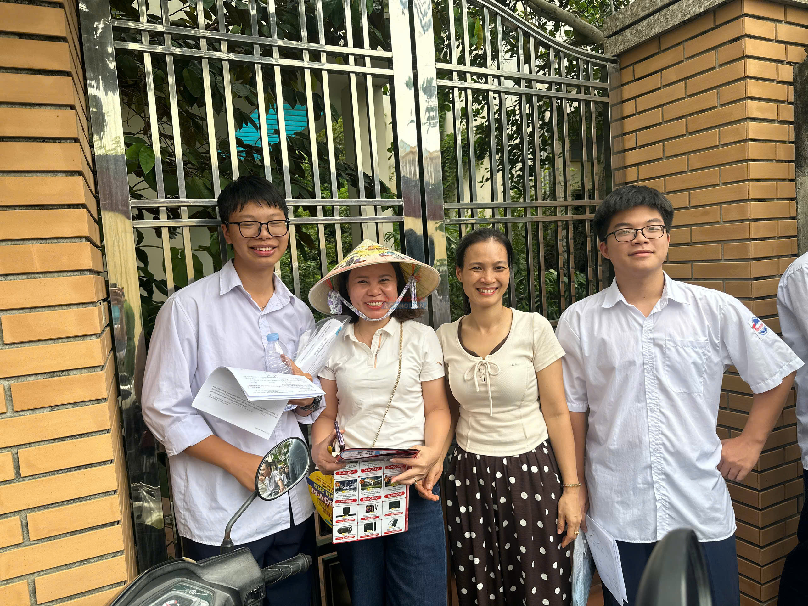 Thí sinh Hải Phòng hoàn thành ngày thi đầu tiên, đánh giá đề Toán vừa sức, tự tin đạt 8 điểm cộng