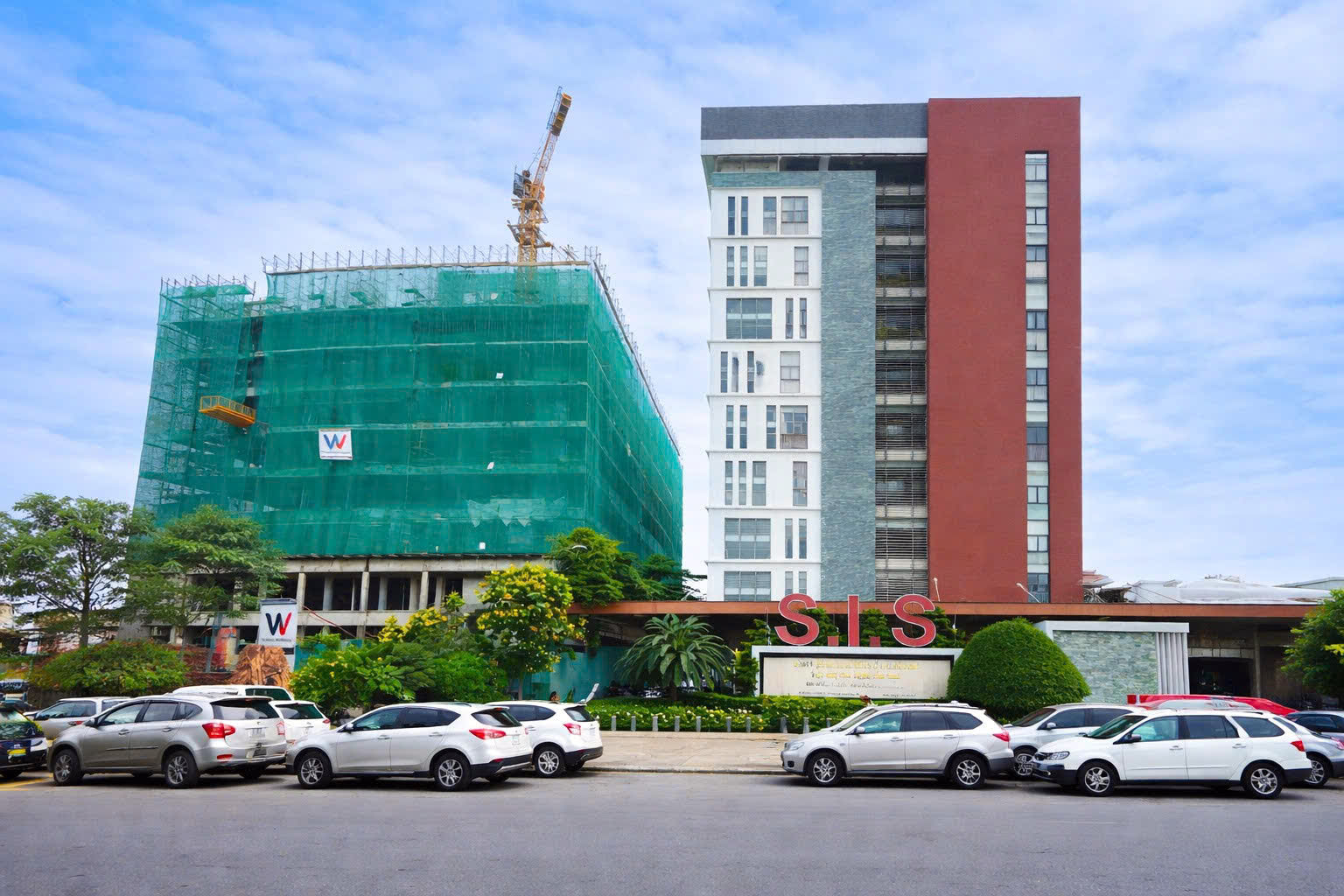 Bệnh viện Đa khoa Quốc tế S.I.S Cần Thơ đ&atilde; qu&aacute; tải đang được đầu tư x&acirc;y dựng mở rộng