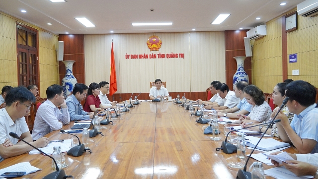 Chủ tịch UBND tỉnh Quảng Trị chỉ đạo đẩy nhanh triển khai 17 dự án năng lượng. Chủ tịch UBND tỉnh Quảng Trị chỉ đạo đẩy nhanh triển khai 17 dự án năng lượng.