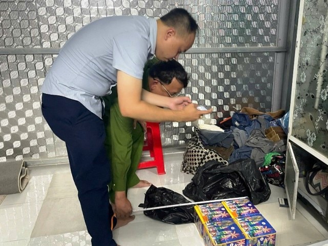 Quảng Trị: Chuyển cơ quan Công an xử lý vụ nghi kinh doanh pháo hoa nổ nhập lậu