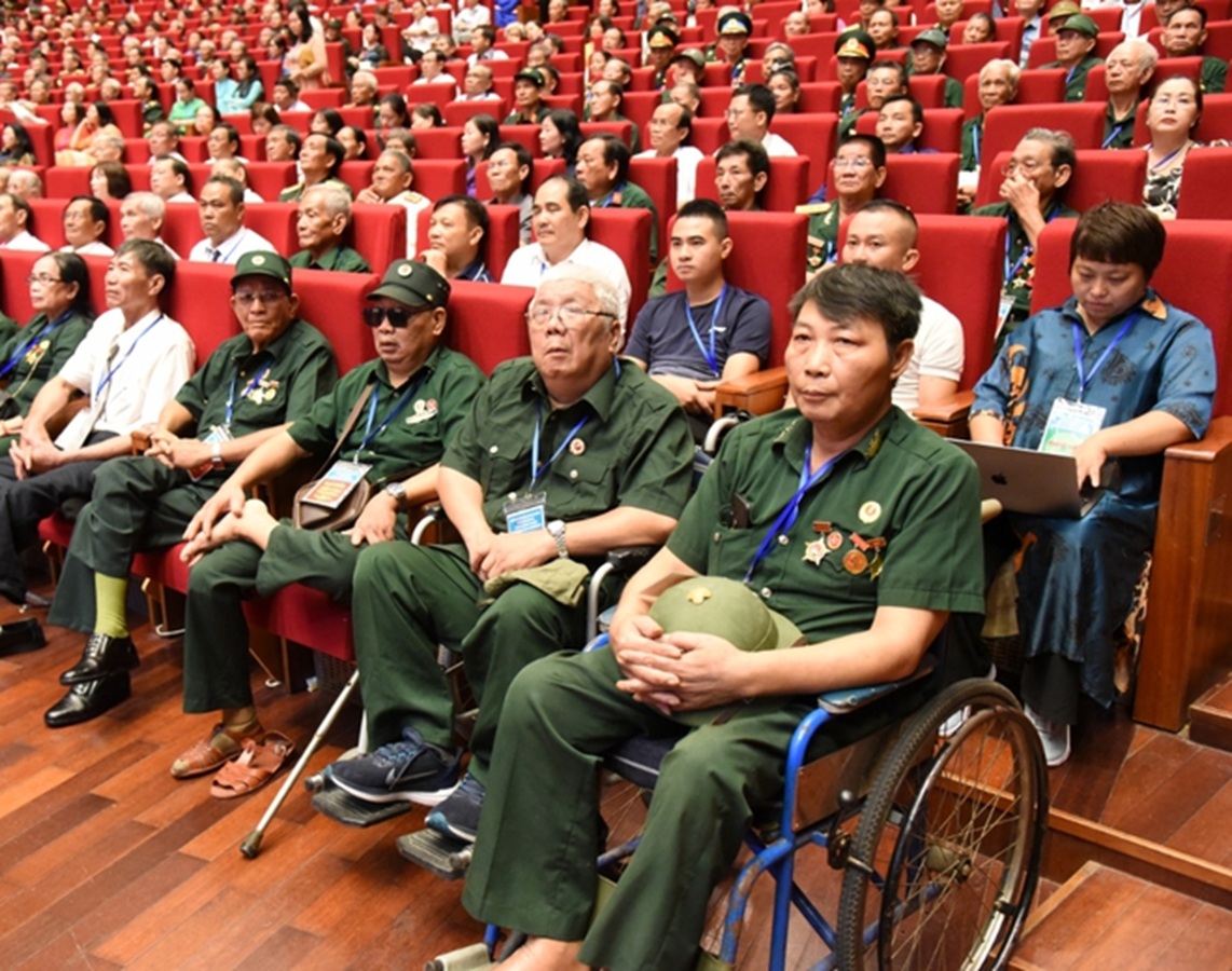 Chủ tịch nước tặng quà người có công dịp kỷ niệm 79 năm ngày Thương binh - Liệt sỹ