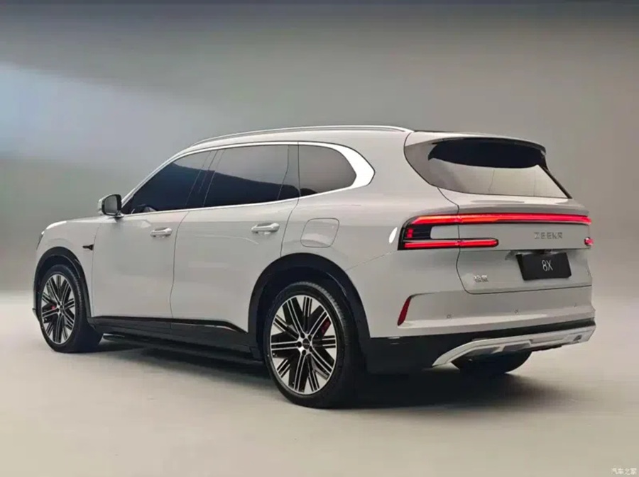 Mặt sau của xe Zeekr 8X Mặt sau của xe Zeekr 8X