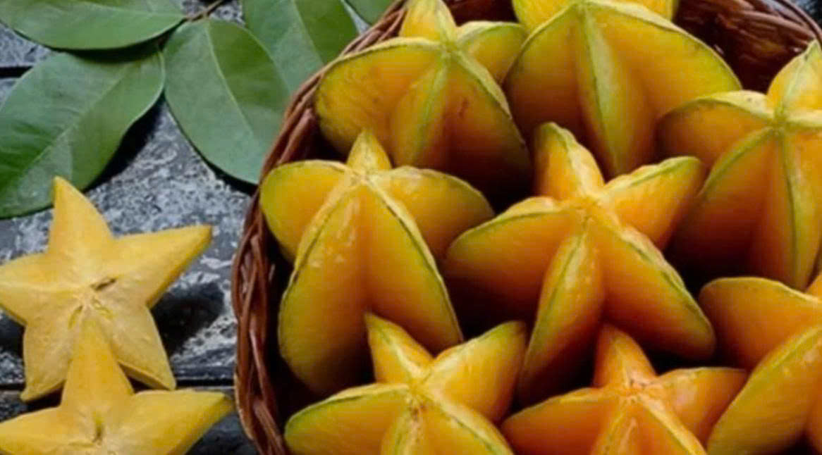 Quả khế: Loại quả dân dã chứa nhiều dưỡng chất tốt cho sức khỏe