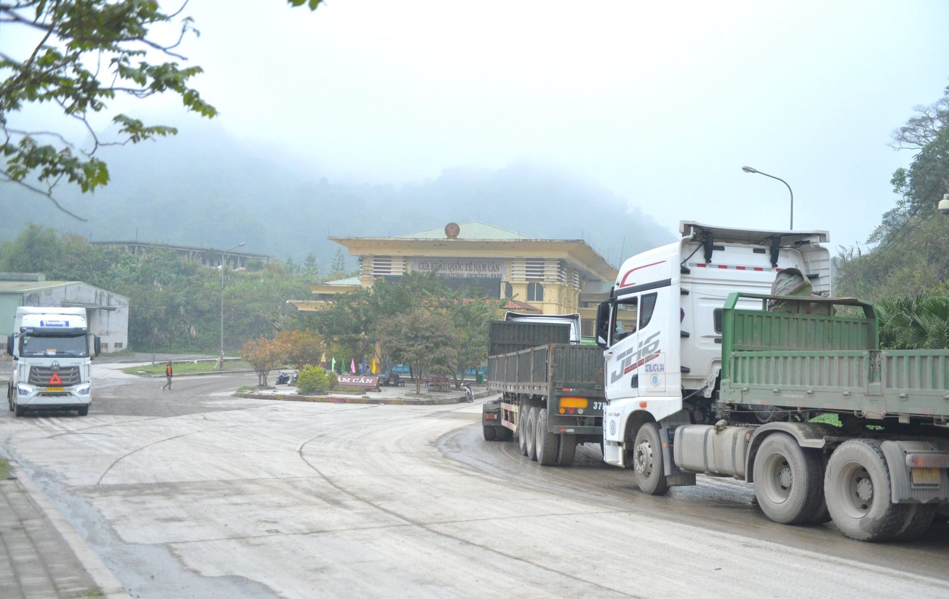Hải quan cửa khẩu Nậm Cắn: Chuyển đổi phương thức quản lý truyền thống sang nền tảng số