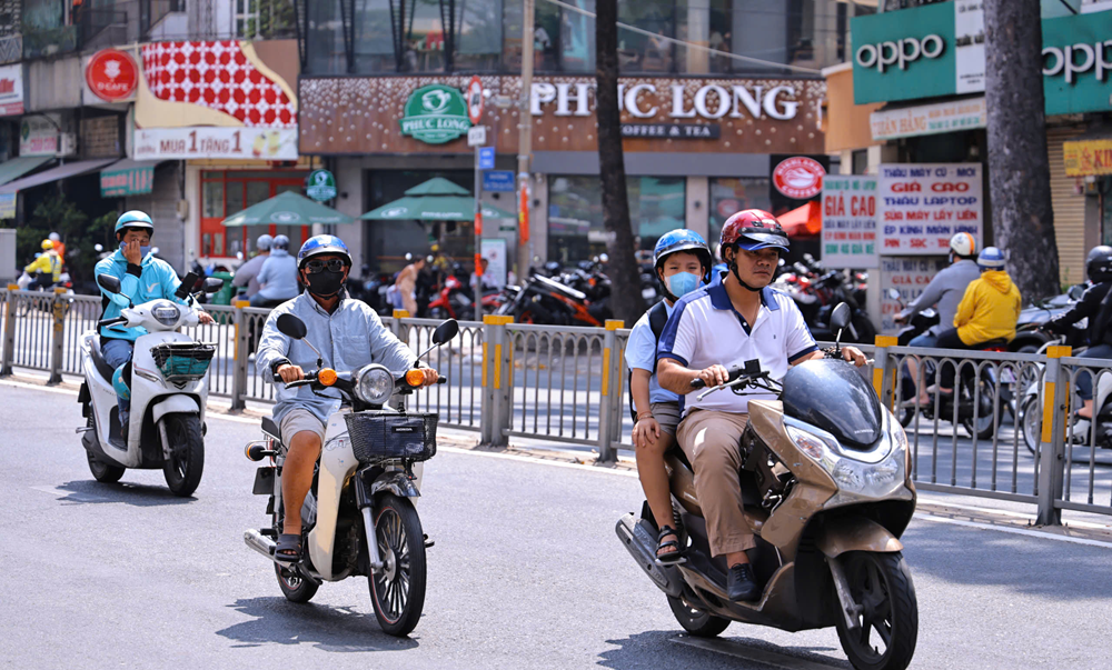 Thời tiết 14/6: Bắc Bộ sắp mưa lớn diện rộng, Trung Bộ tiếp diễn nắng nóng gay gắt