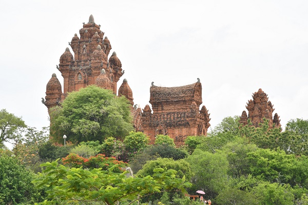 Th&aacute;p Po Klong Garai- P. Đ&ocirc; Vinh- Di t&iacute;ch Quốc gia cấp đặc biệt
