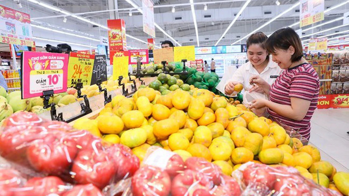Dịp lễ 30/4 – 1/5 năm nay ghi nhận sức mua bán lẻ tại nhiều chuỗi siêu thị cho các mặt hàng từ nhu cầu gia đình và tiêu dùng tại nhà tăng mạnh. (Ảnh: Bộ Công Thương) Dịp lễ 30/4 – 1/5 năm nay ghi nhận sức mua bán lẻ tại nhiều chuỗi siêu thị cho các mặt hàng từ nhu cầu gia đình và tiêu dùng tại nhà tăng mạnh. (Ảnh: Bộ Công Thương)