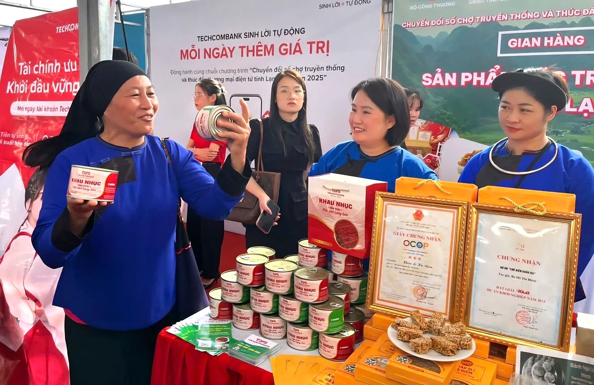 Lạng Sơn đẩy mạnh triển khai Luật Thương mại điện tử, th&uacute;c đẩy ph&aacute;t triển kinh tế số