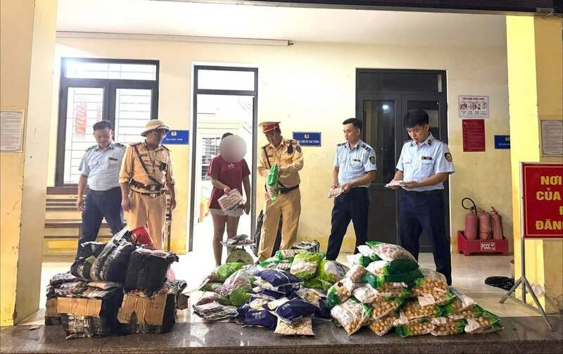 Tuyên Quang: Kịp thời ngăn chặn số lượng lớn thực phẩm không rõ nguồn gốc