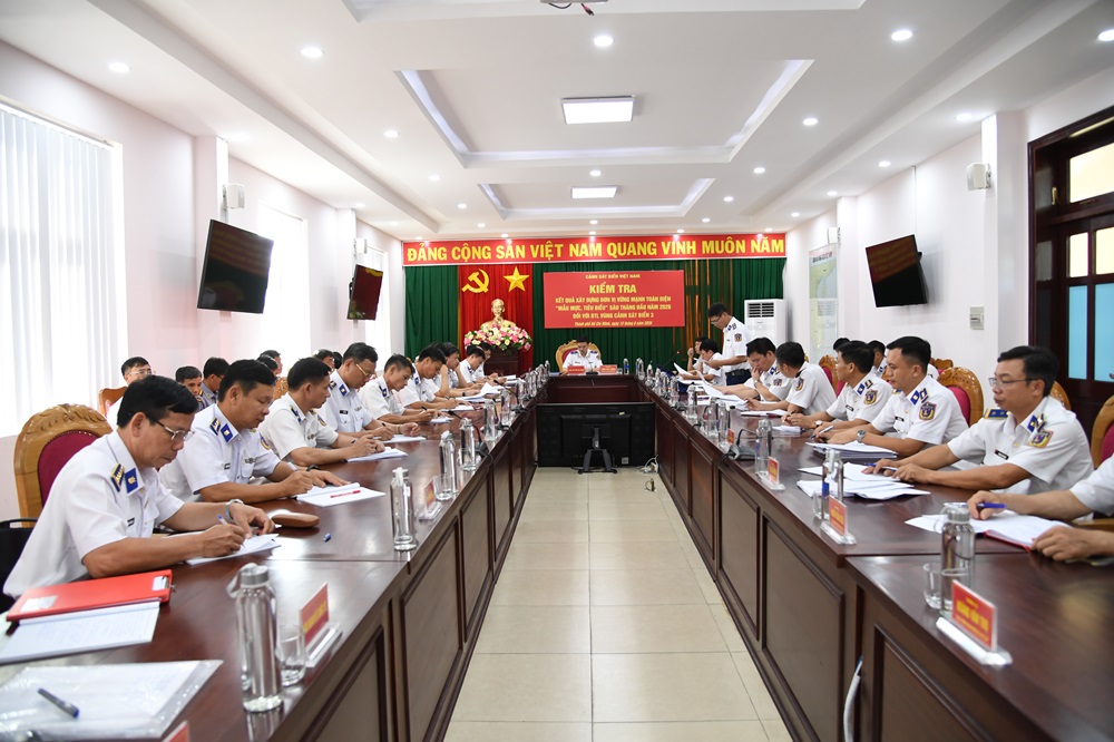 Quang cảnh buổi kiểm tra đơn vị vững mạnh to&agrave;n diện 