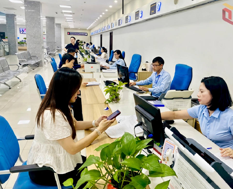 Hà Nội kiến tạo môi trường hành chính không giấy tờ qua cổng giao dịch điện tử mới