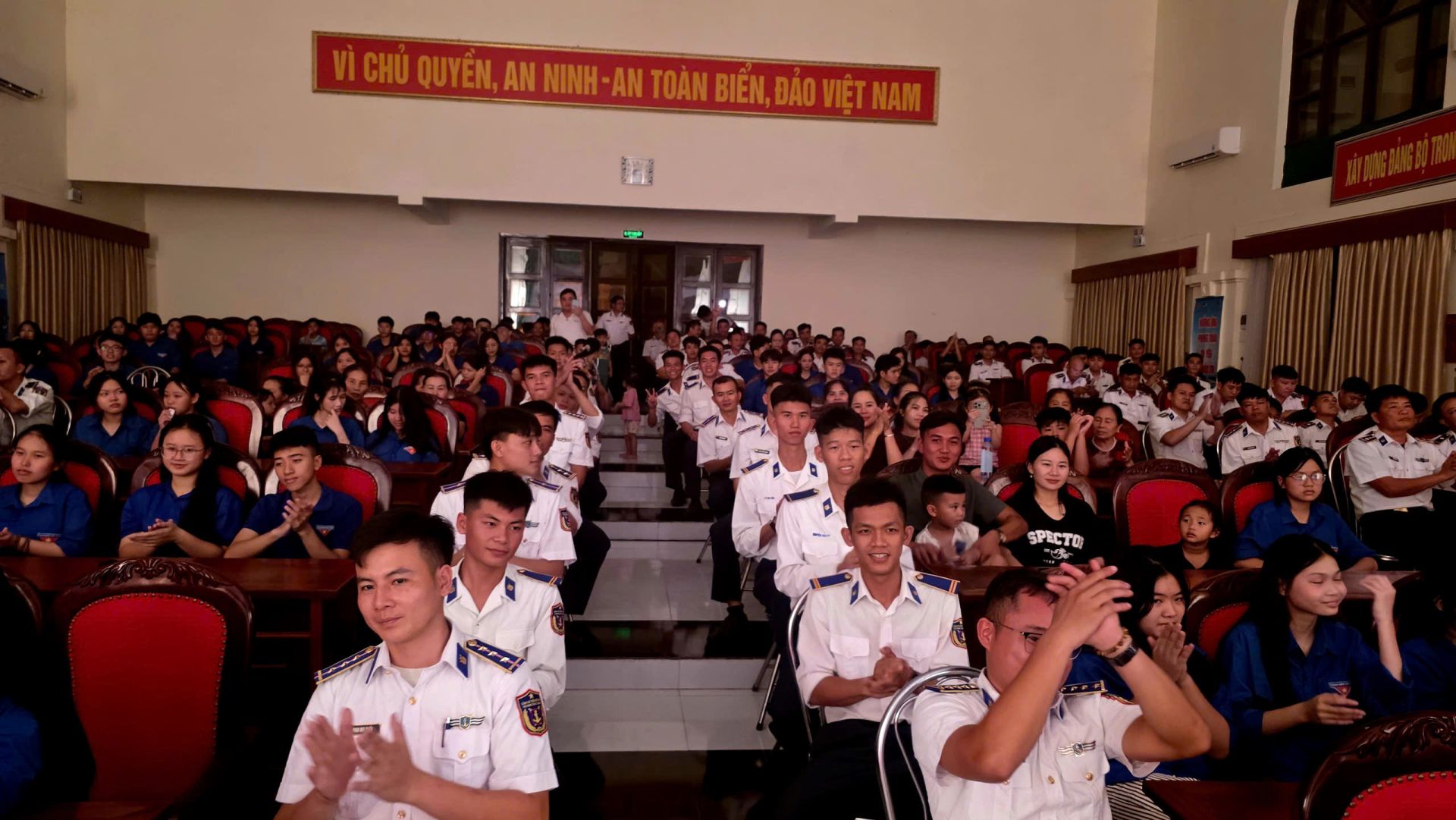 Nâng cao đời sống văn hóa tinh thần cho cán bộ, chiến sĩ Cảnh sát biển