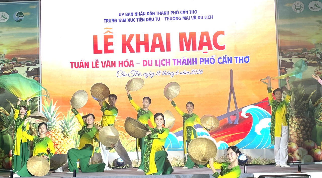 Chương trình văn nghệ chào mừng Lễ khai mạc Chương trình văn nghệ chào mừng Lễ khai mạc