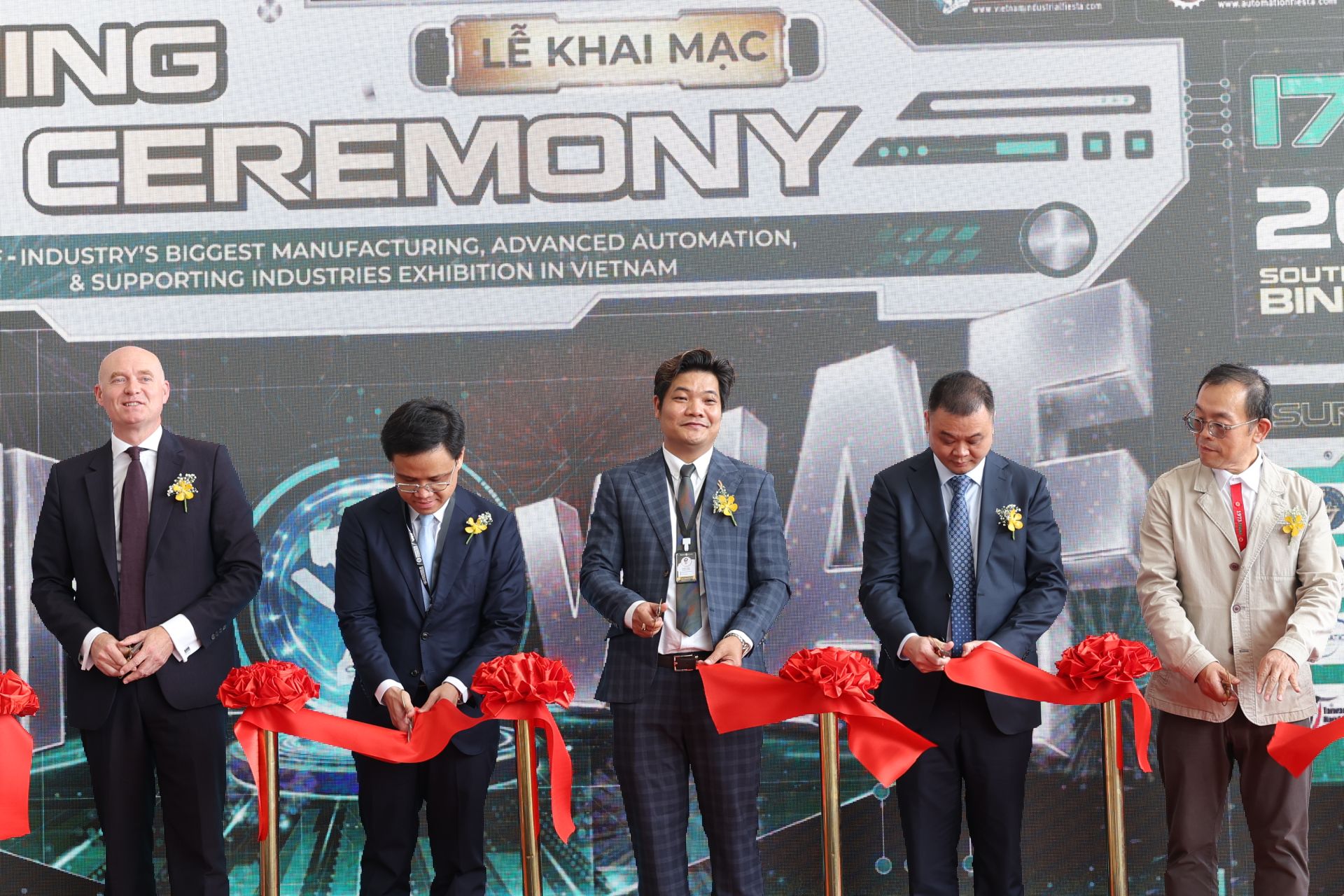 Nghi lễ khai mạc Triển l&atilde;m VIMF x VIAF 2026
