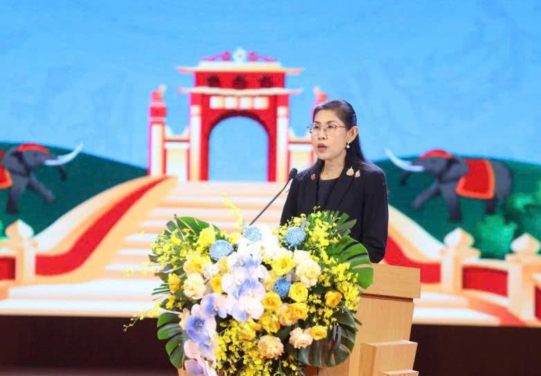 Đại sứ Thái Lan tại Việt Nam Urawadee Sriphiromya phát biểu tại sự kiện. Đại sứ Thái Lan tại Việt Nam Urawadee Sriphiromya phát biểu tại sự kiện.