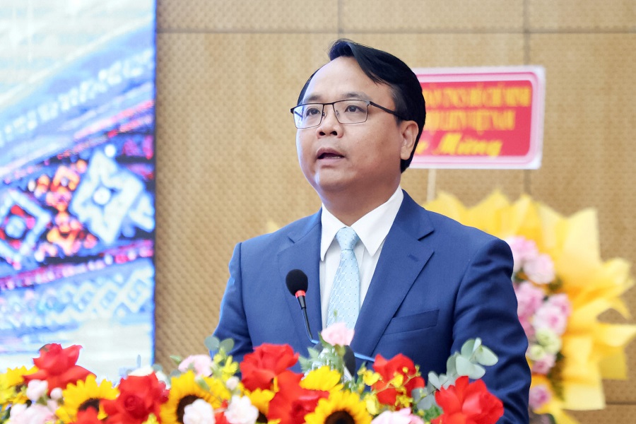 Ph&oacute; B&iacute; thư Thường trực Tỉnh ủy L&acirc;m Đồng Đặng Hồng Sỹ ph&aacute;t biểu chỉ đạo tại đại hội.