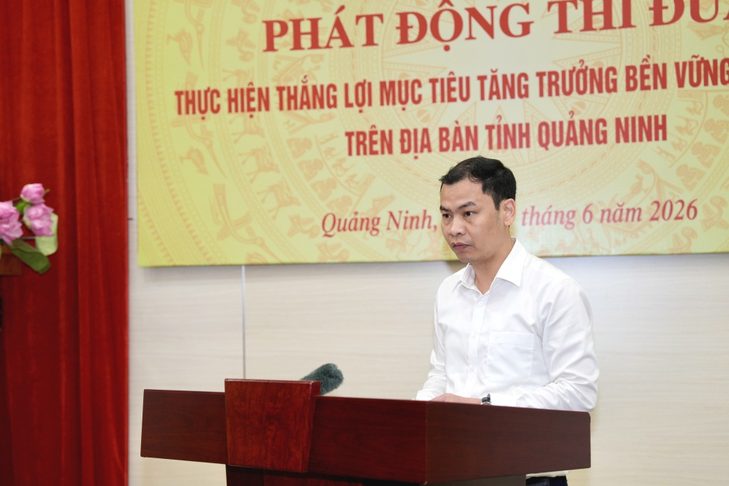 Lãnh đạo Sở Tài chính phát biểu hưởng ứng, cụ thể hóa phong trào thi đua bằng những chương trình, nhiệm vụ thiết thực Lãnh đạo Sở Tài chính phát biểu hưởng ứng, cụ thể hóa phong trào thi đua bằng những chương trình, nhiệm vụ thiết thực
